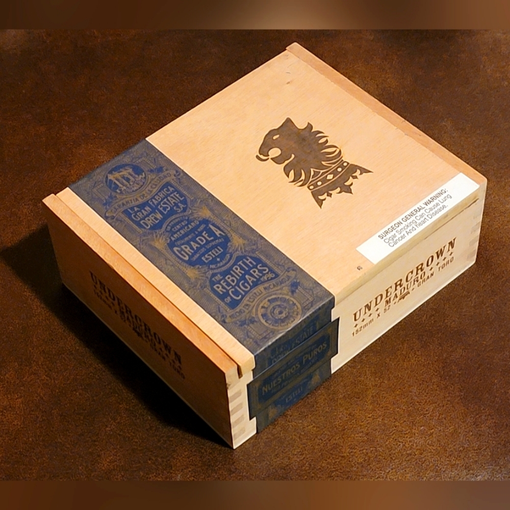 Empty Cigar Box - Picture 8 of 8